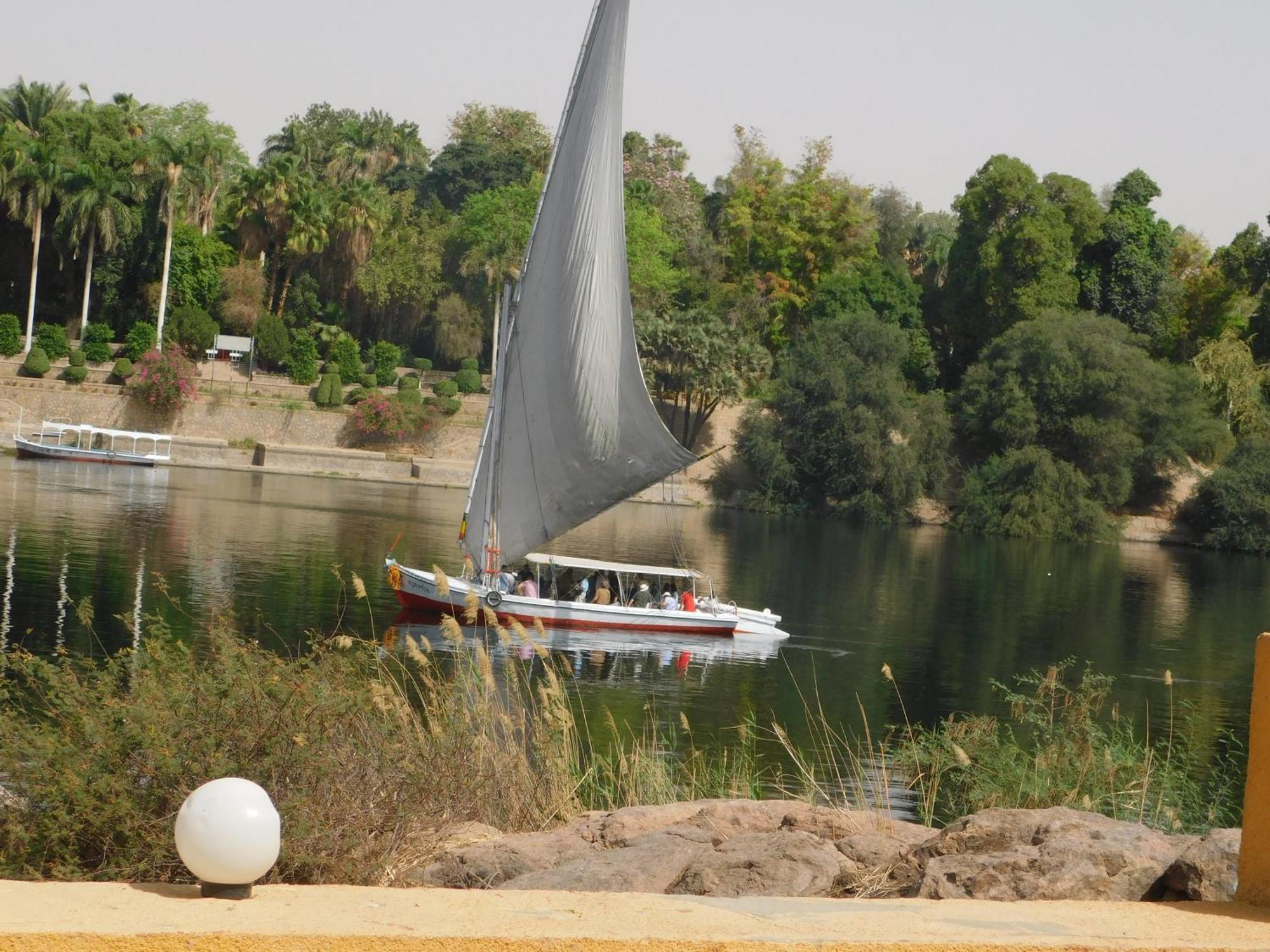 Hamo Guest House Aswan Exteriör bild